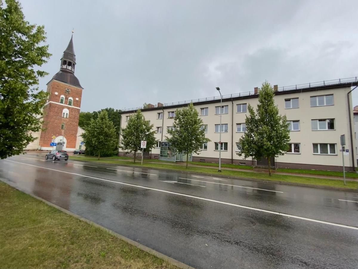 발미에라 Rigas Ielas Apartamenti 1 아파트 외부 사진